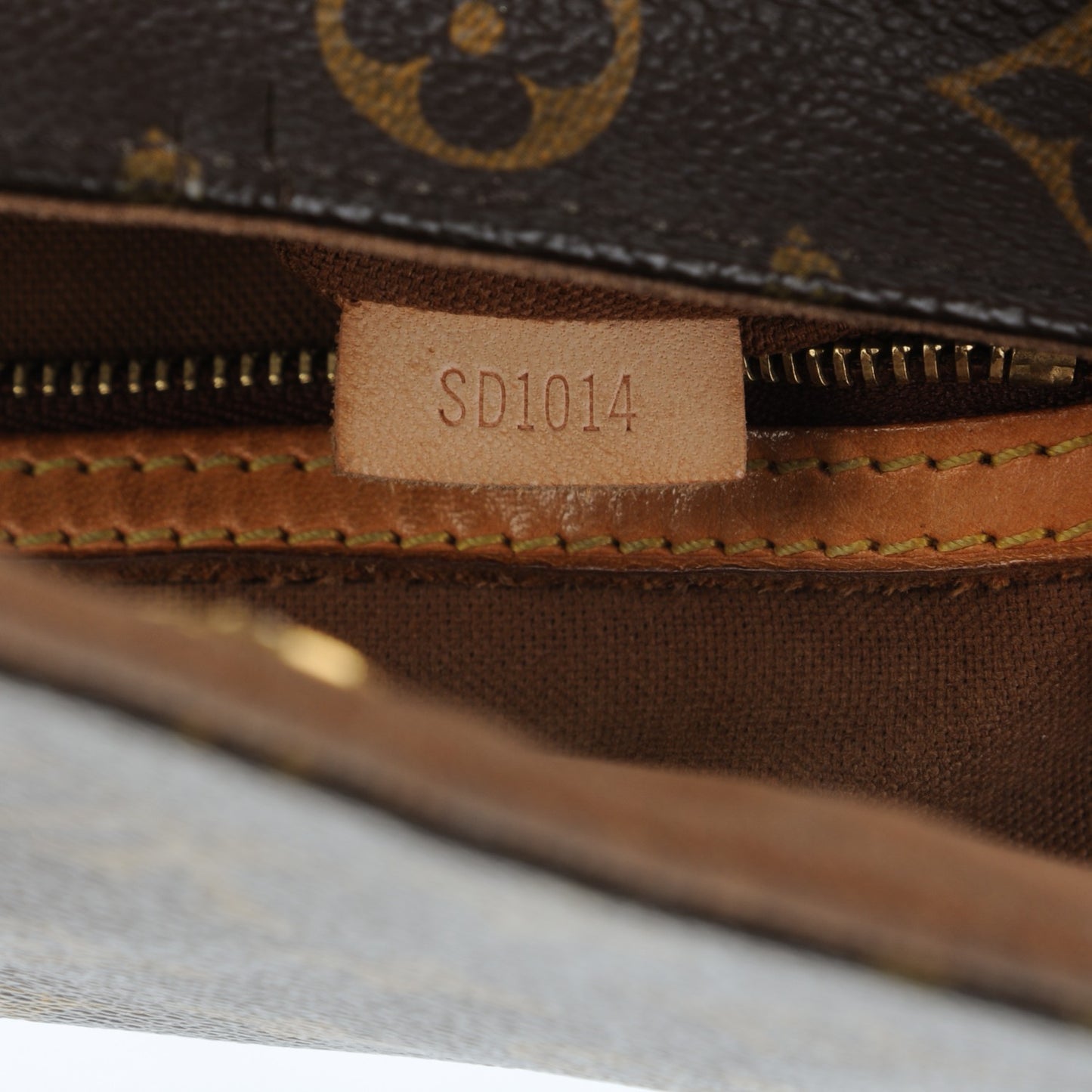 Monogram Mini Looping