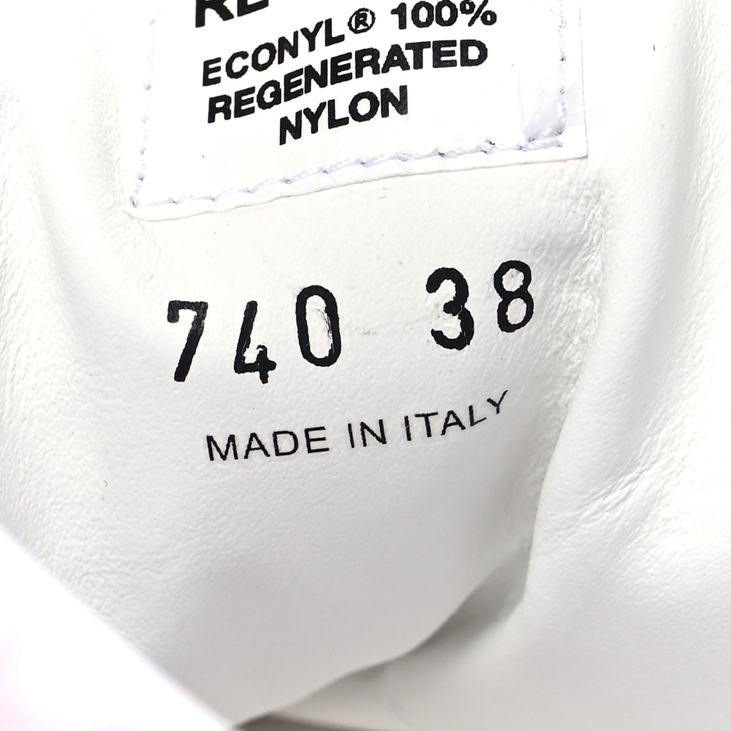 Re-Nylon Gabardine Rubber Triangle Logo Quilted Womens Rush Piuma 50mm Mid Sneakers 38 Alabastro