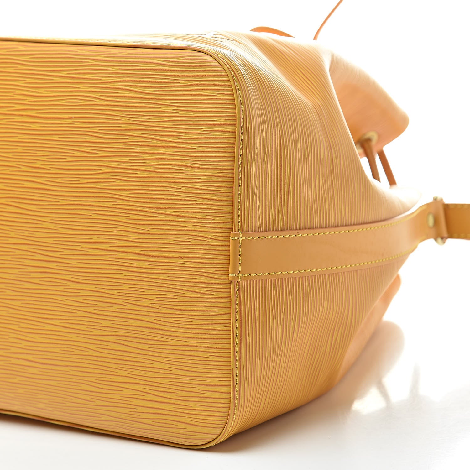 Louis Vuitton Epi Petit Noe Tassil 9 of 11