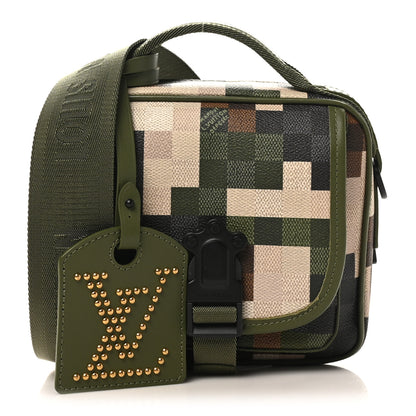 Louis Vuitton Damoflage Quest Messenger Green 1 of 9