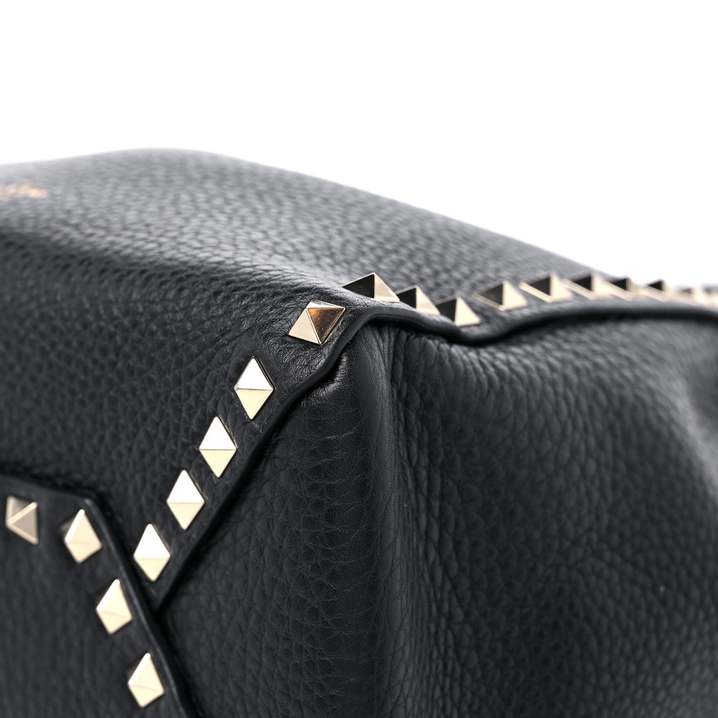 Grained Calfskin Small Rockstud Bucket Bag Black