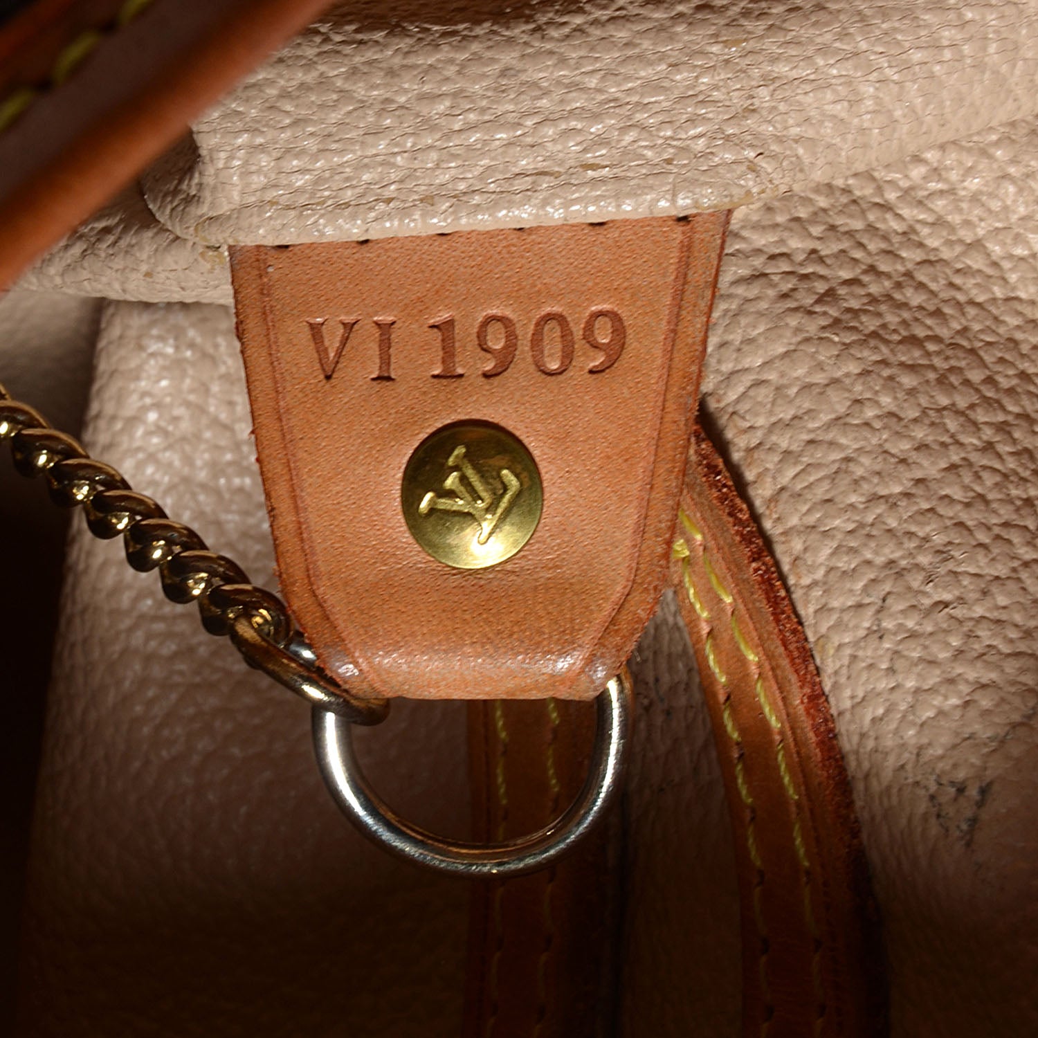 Louis Vuitton Monogram Petit Bucket 23 8 of 8