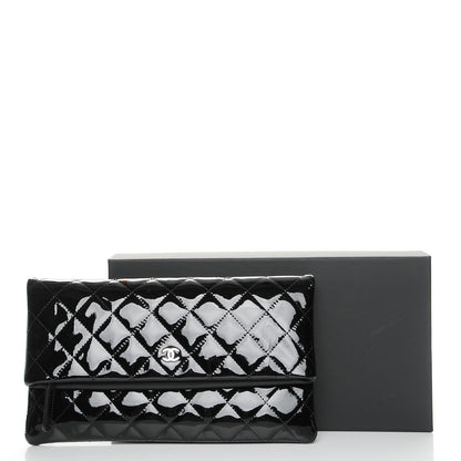 Chanel Patent Calfskin Quilted Beauty CC Clutch Black 9 of 9