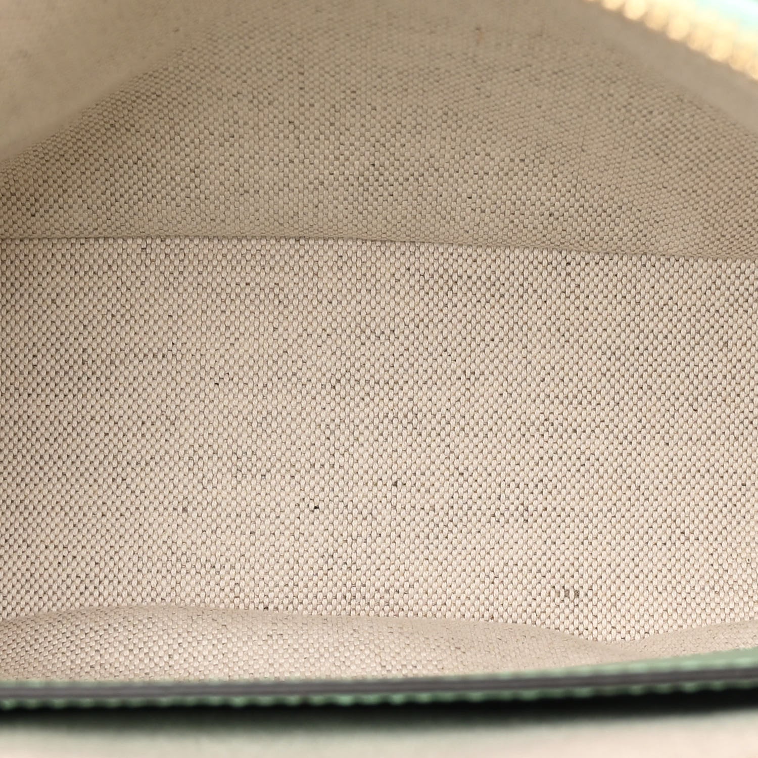 Gucci Monogram Jumbo GG Textured Dollar Calfskin Small Ophidia Dome Shoulder Bag Beige Pepperlight Mint 5 of 10