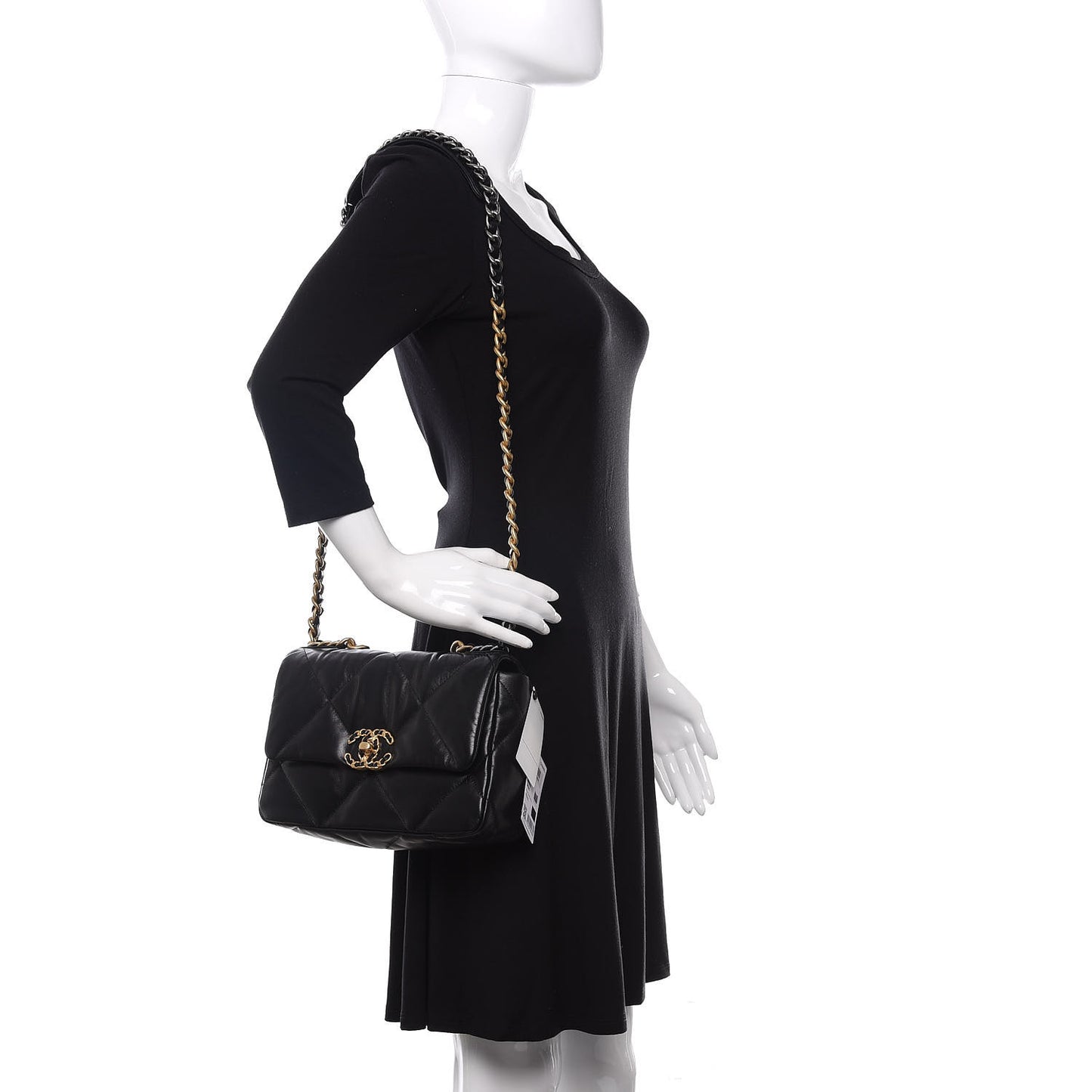 Shiny Goatskin Quilted Medium 19 Flap Black
