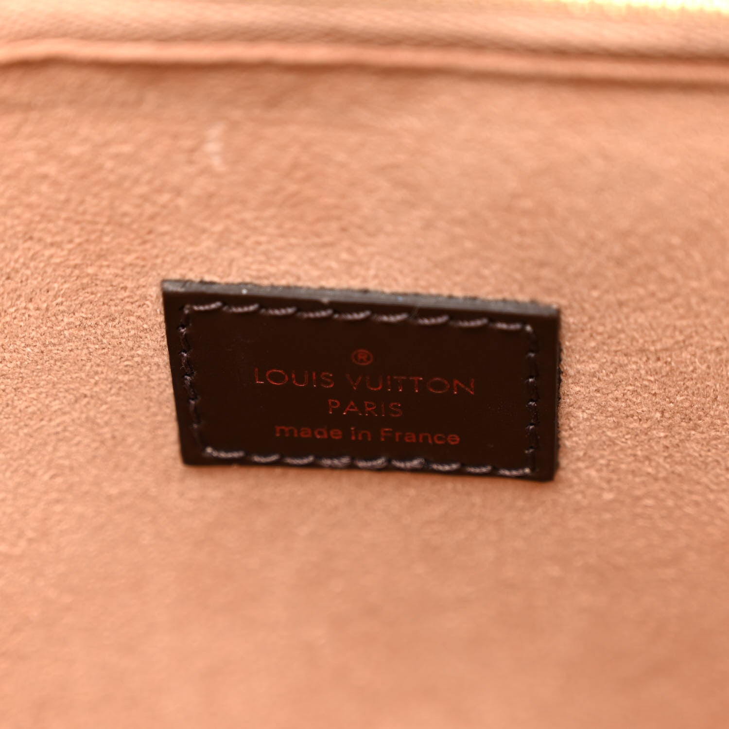 Louis Vuitton Damier Ebene Kensington 6 of 10