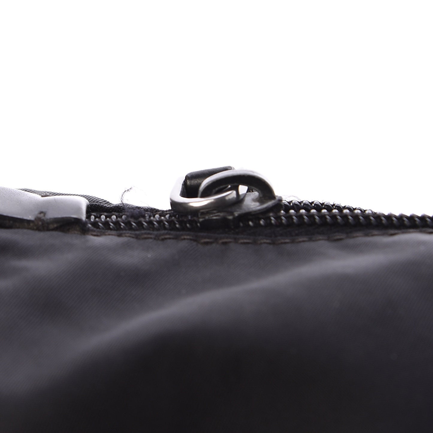 Nylon Vela Messenger Bag Black