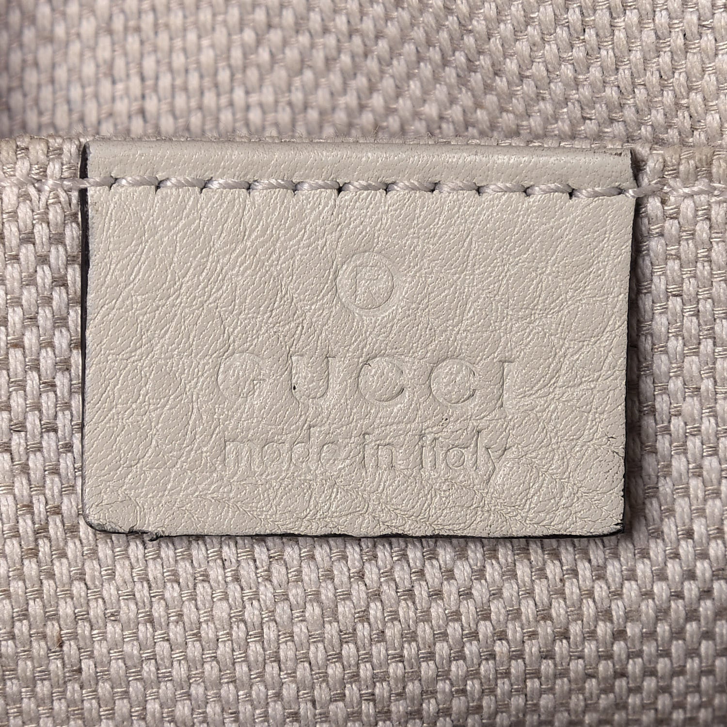 Gucci Pebbled Calfskin Small Soho Disco Bag Off White 6 of 18