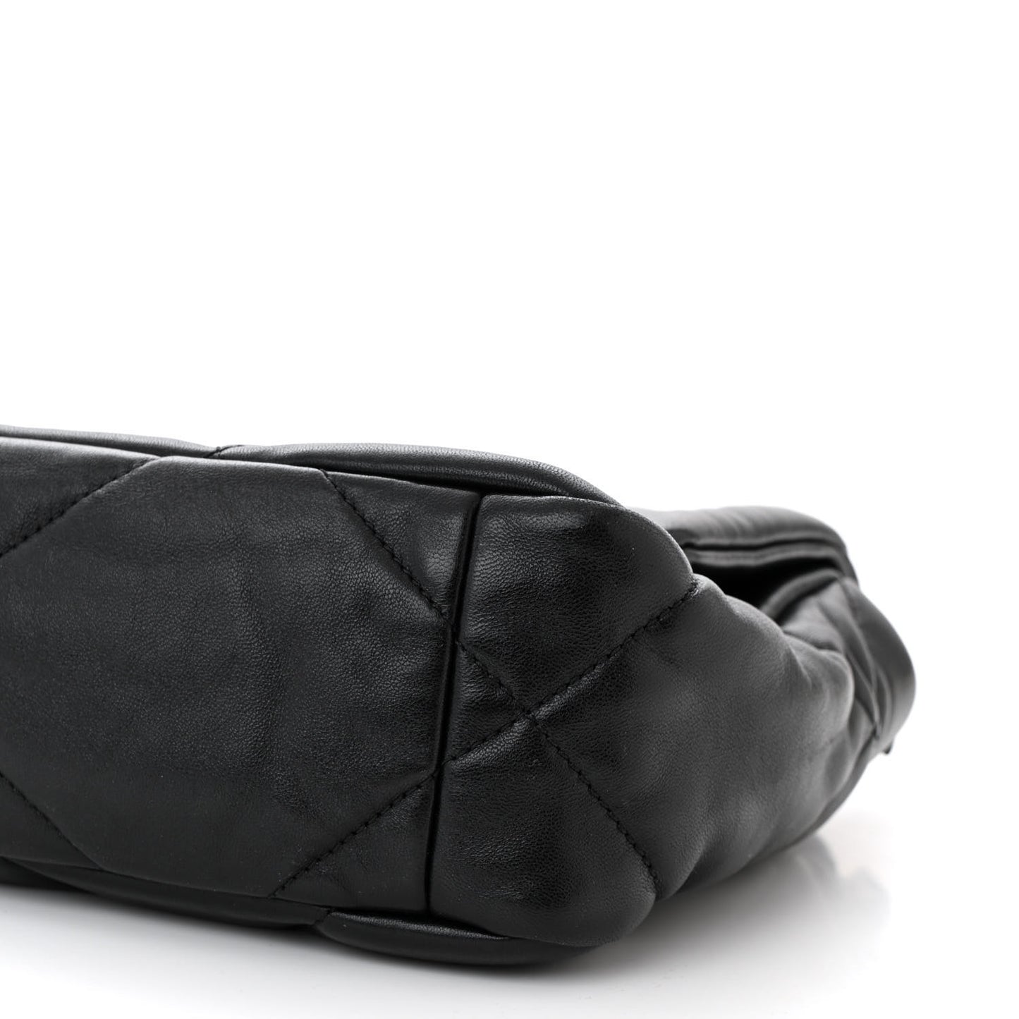 Lambskin Quilted Medium Chanel 19 Flap Black