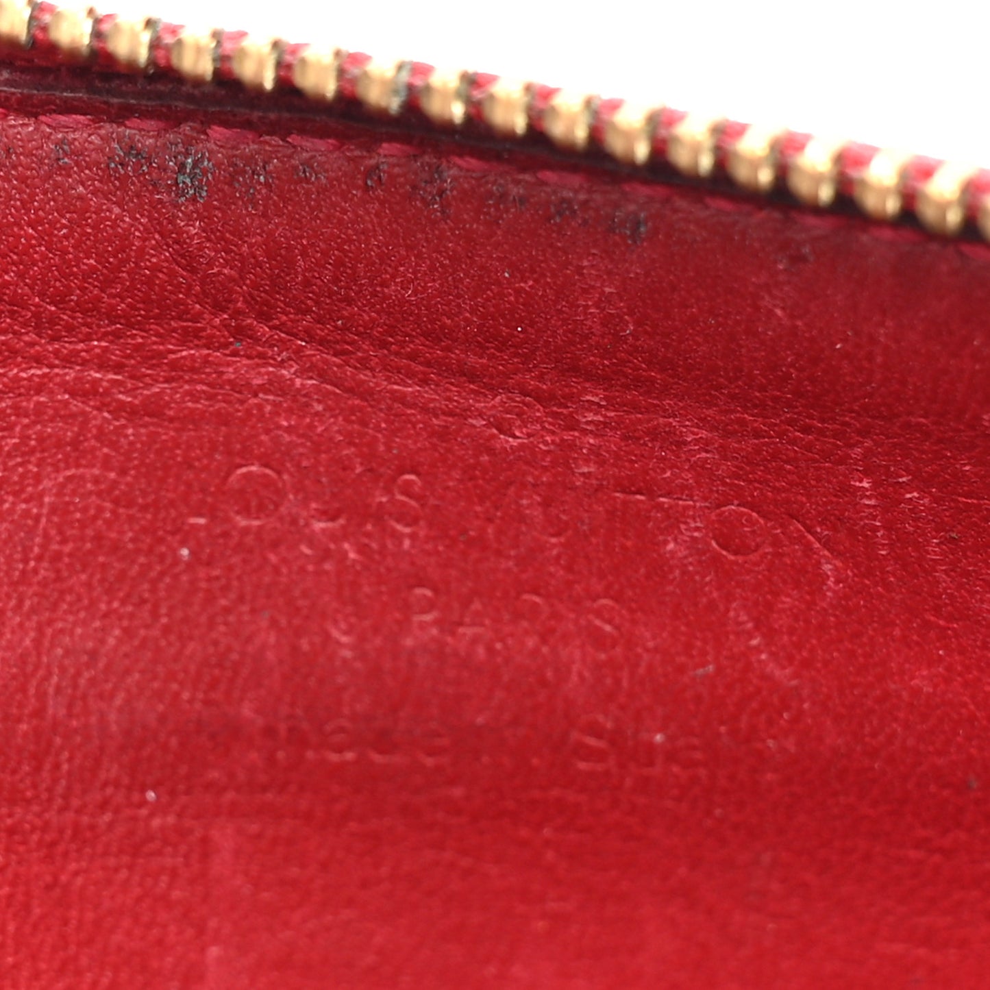 Vernis Key Pouch Cherry