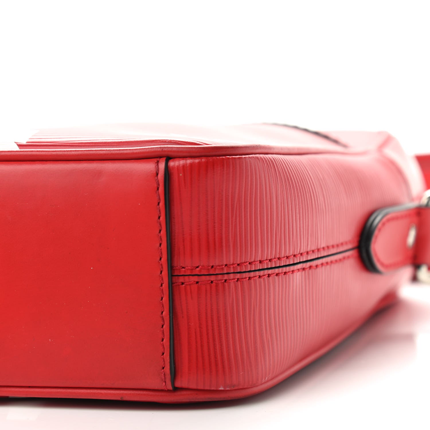 Louis Vuitton X SUPREME Epi Danube PM Red 7 of 8