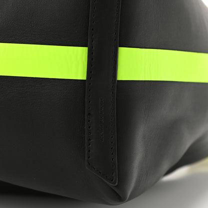 Burberry Canvas Mega Check The Giant Reversible Tote Black Neon Yellow 11 of 17