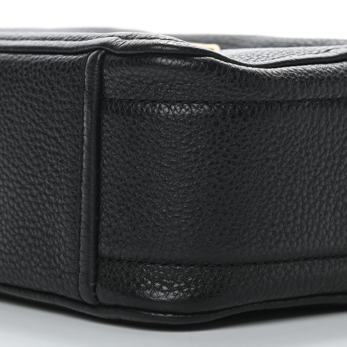 Supple Natural Grain Calfskin The Softshot 21 Bag Black