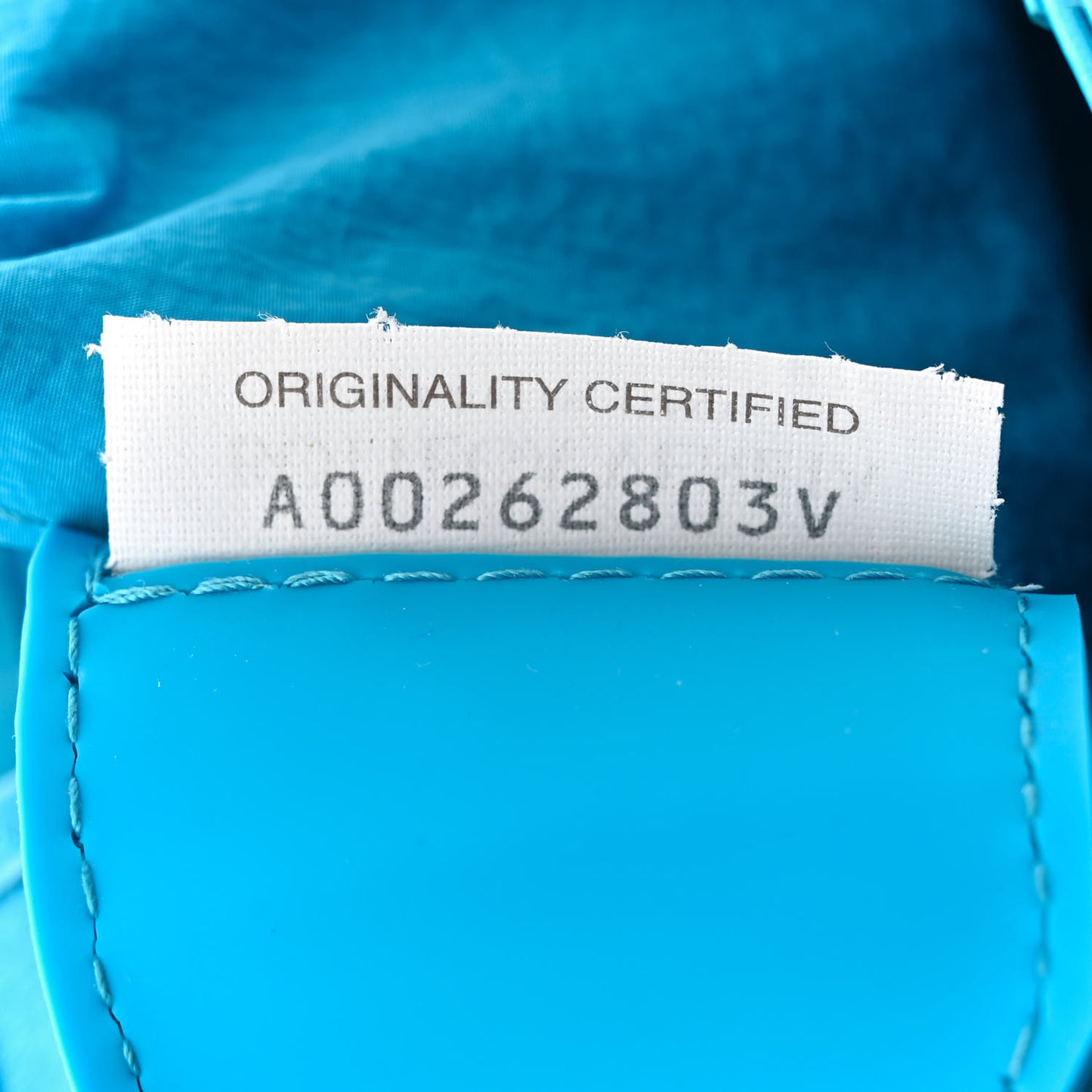 Paper Calfskin Maxi Intreccio Small Cassette Crossbody Bag Pool