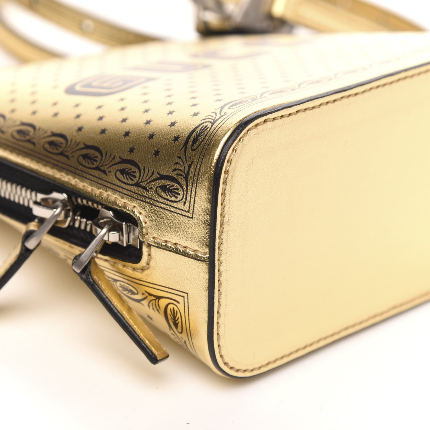 Gucci X SEGA Calfskin GUCCY Stars Mini Dome Shoulder Bag Gold 8 of 9