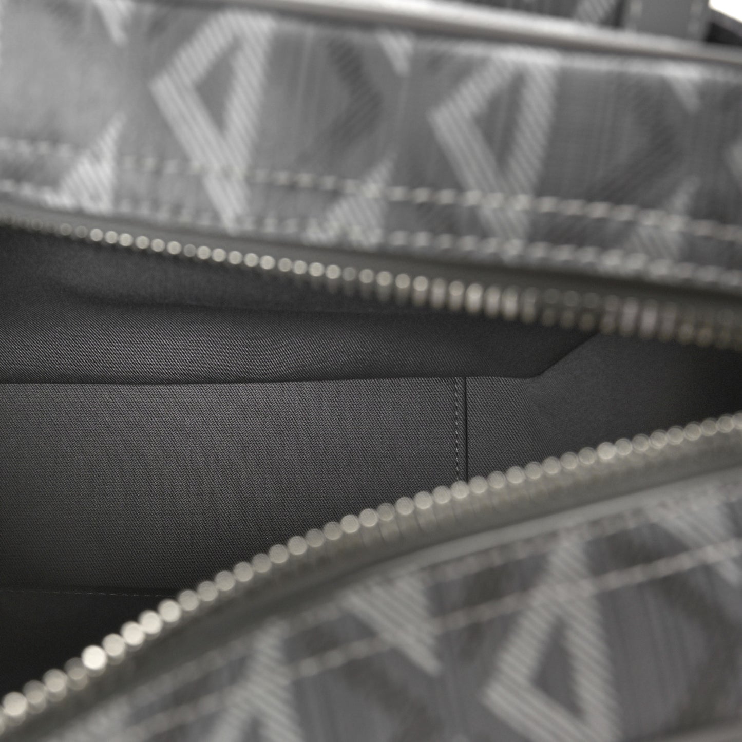 Coated Canvas CD Diamond Hit The Road Messenger Grey