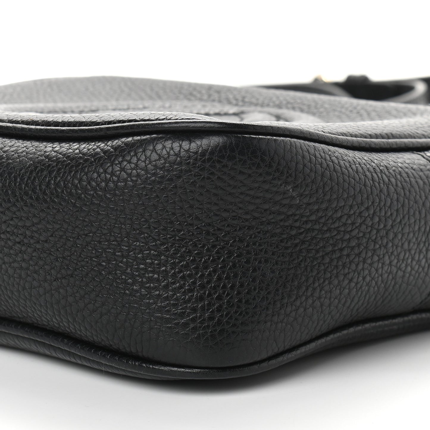 Pebbled Calfskin Small Soho Disco Bag Black