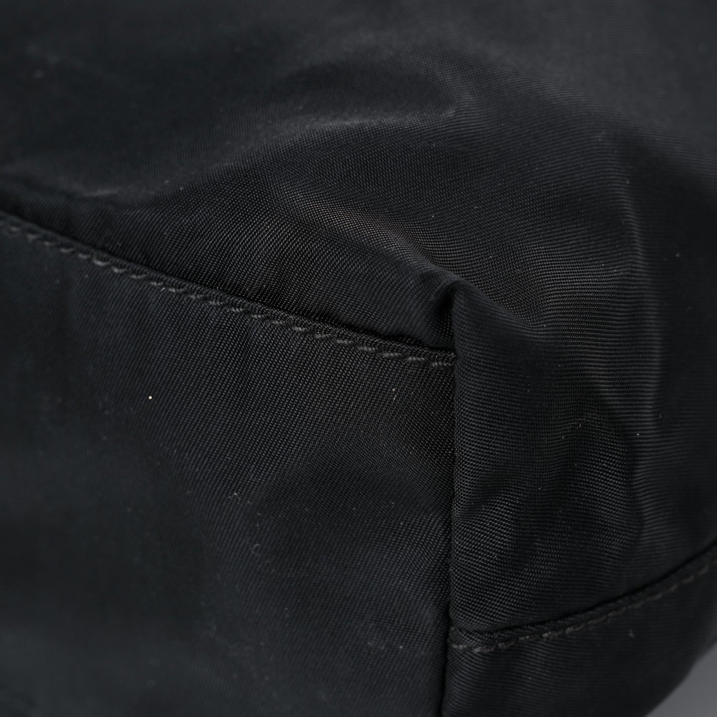 Nylon Vela Grommet Tote Black