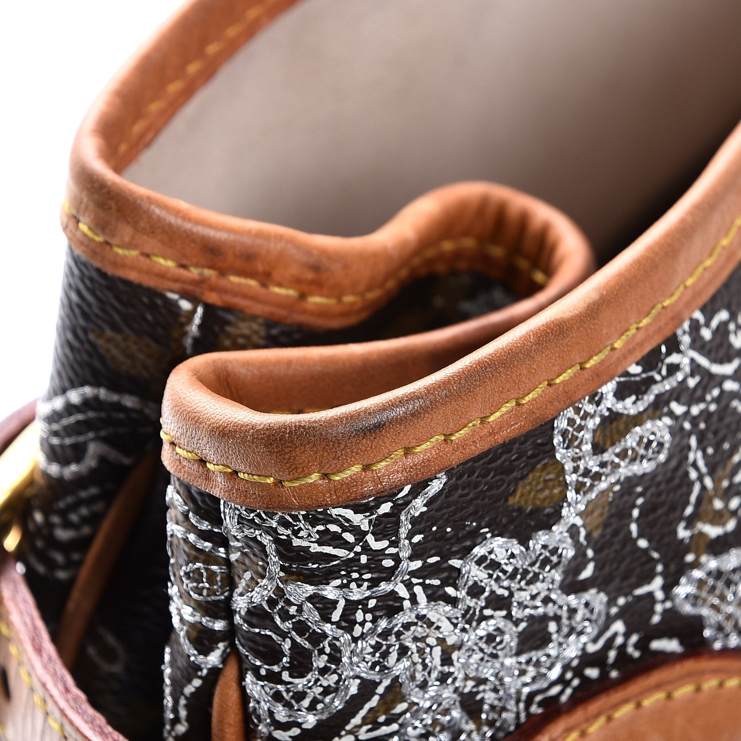 Monogram Dentelle Batignolles Horizontal Silver