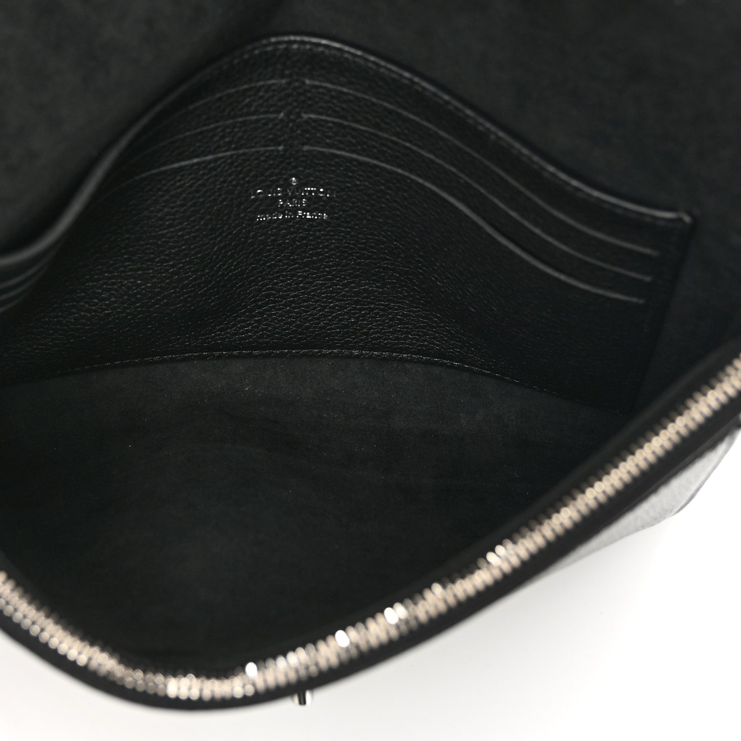Soft Calfskin My Lockme Pochette Black