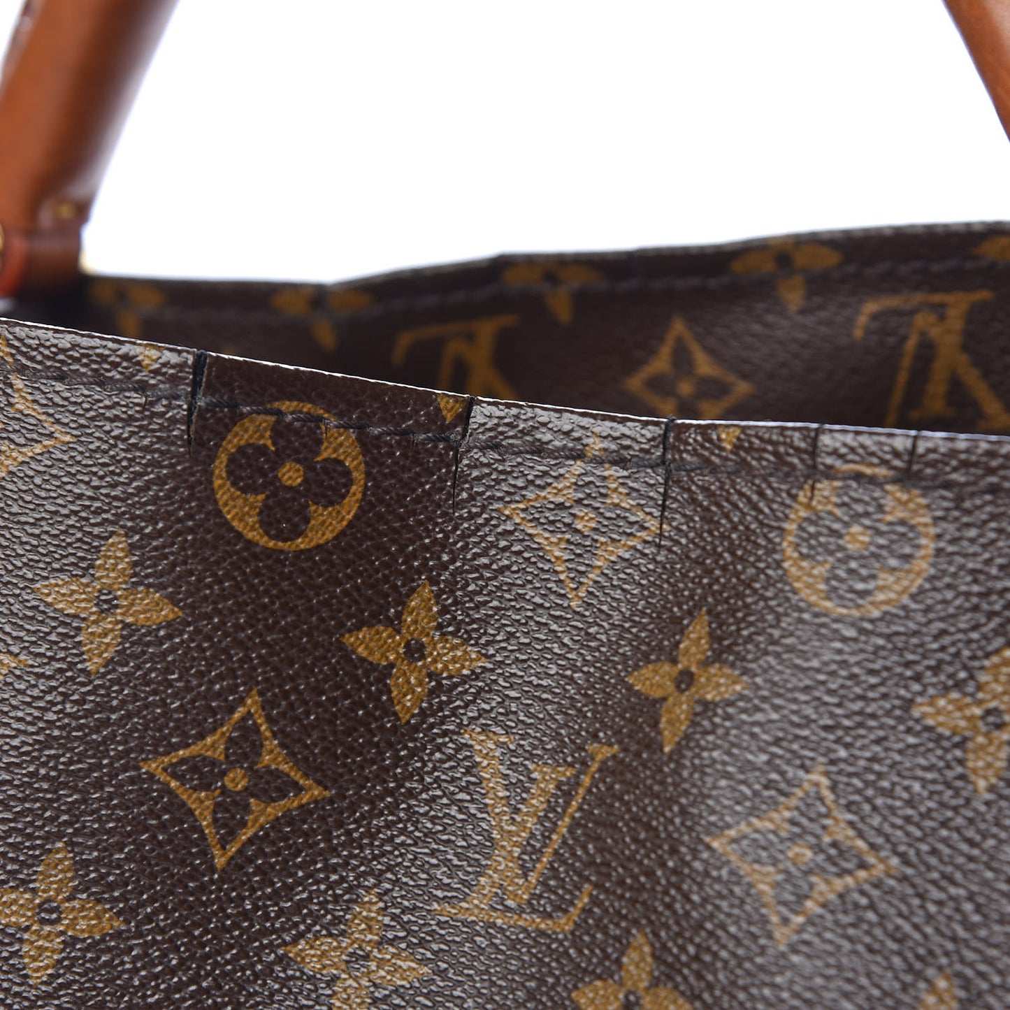 Monogram Artsy MM