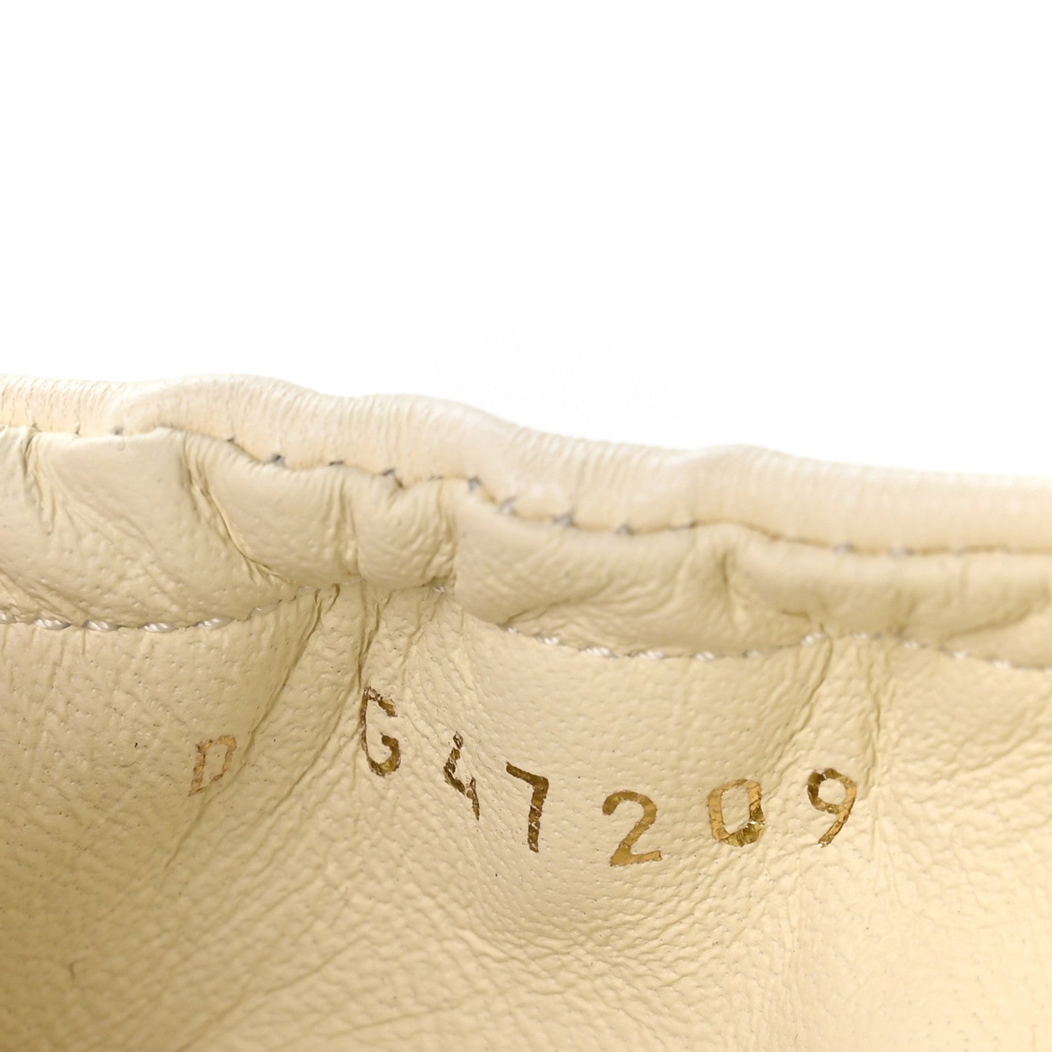 Chanel Lambskin CC Turnlock Ballerina Flats 37.5 Ivory Black 8 of 9