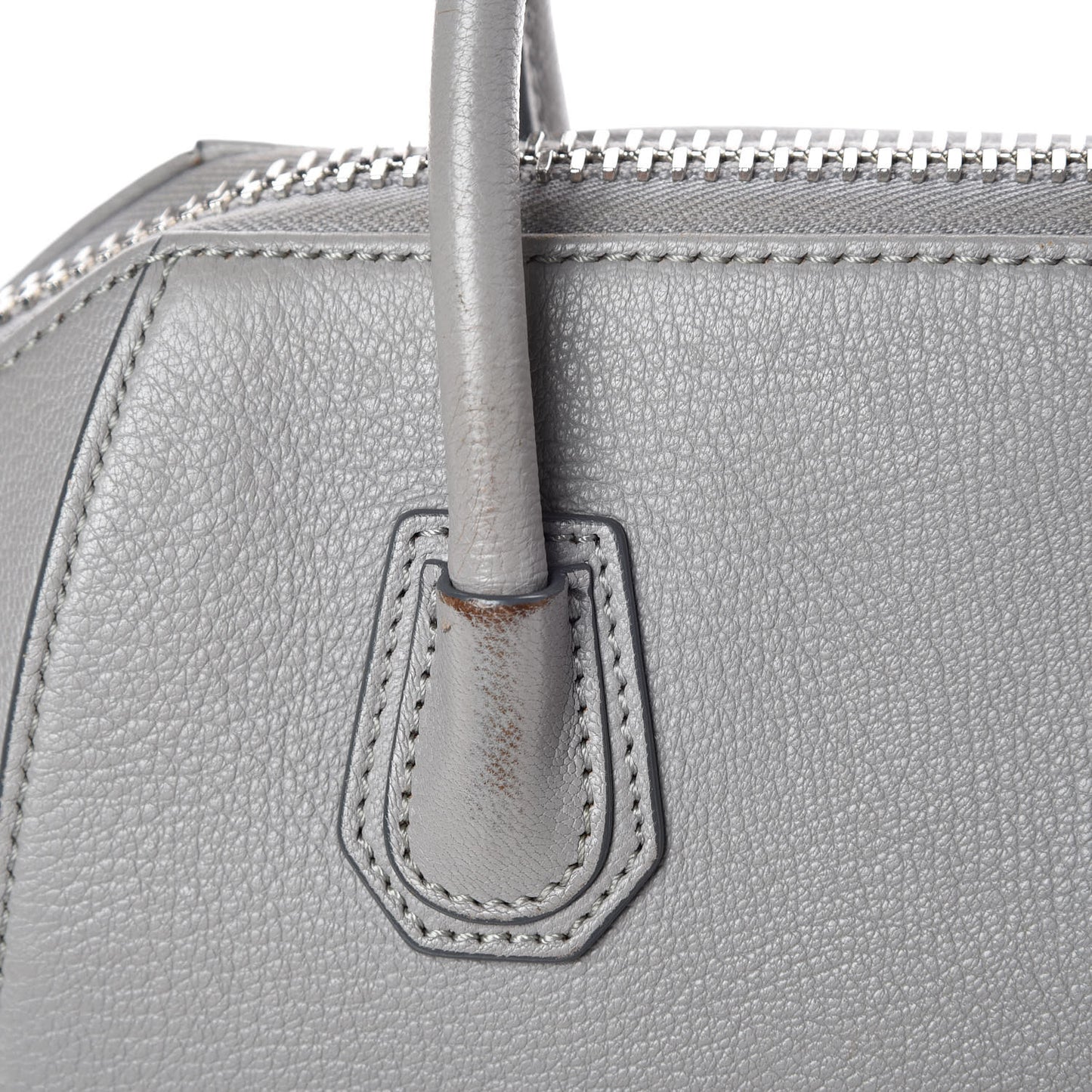 Sugar Goatskin Mini Antigona Pearl Grey