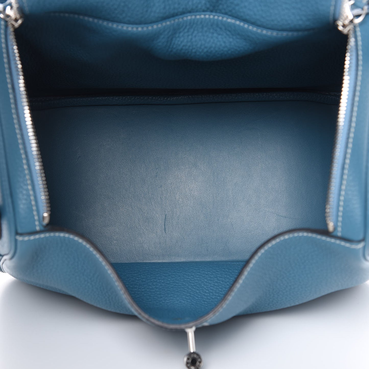 Taurillon Clemence Lindy 30 Blue Jean