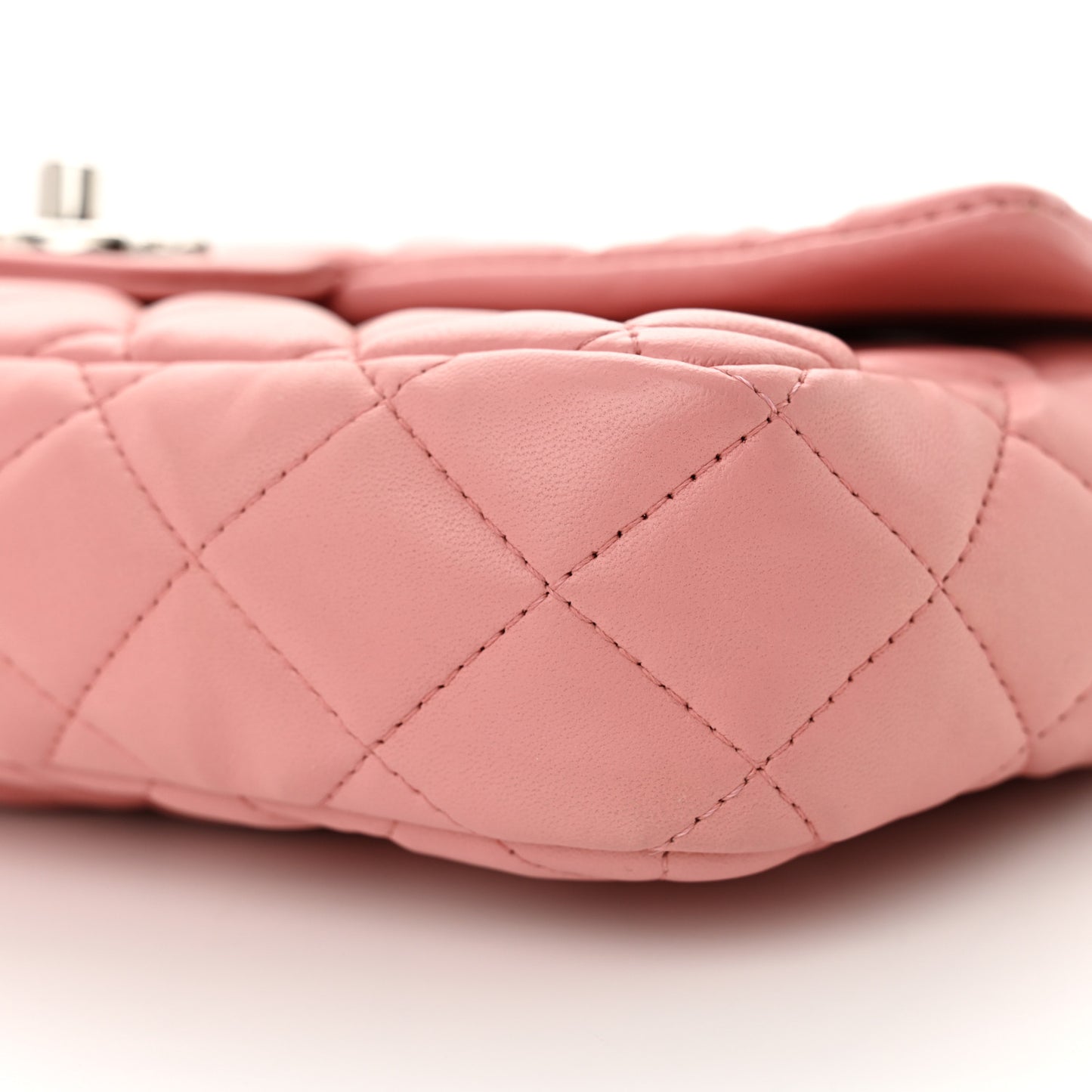 Lambskin Quilted East West Flap Pink