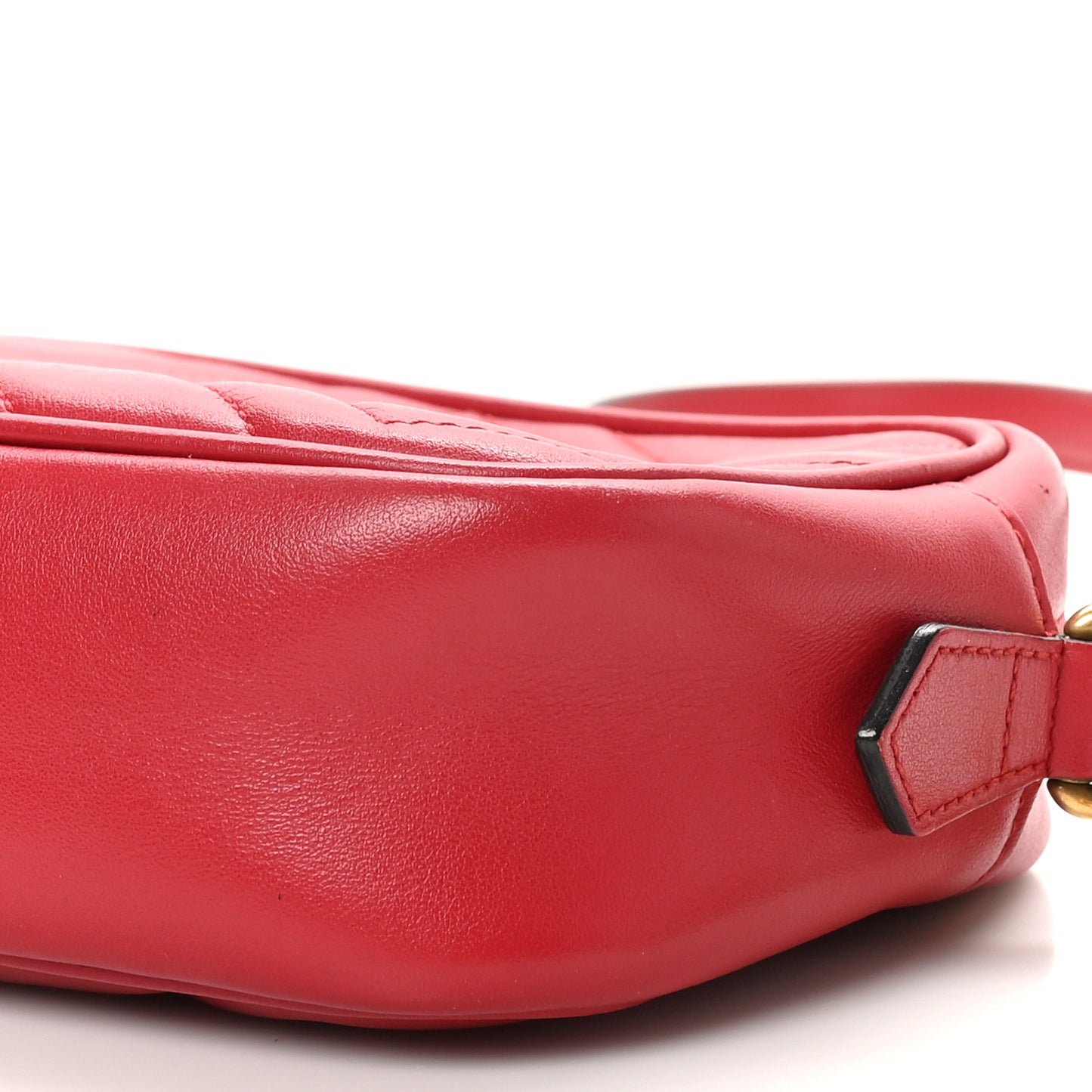 Calfskin Matelasse Mini GG Marmont Chain Shoulder Bag Hibiscus Red