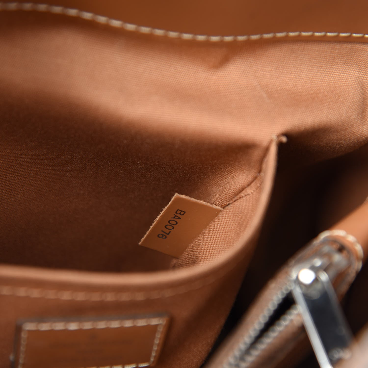 Louis Vuitton Epi Passy GM Cannelle 9 of 10