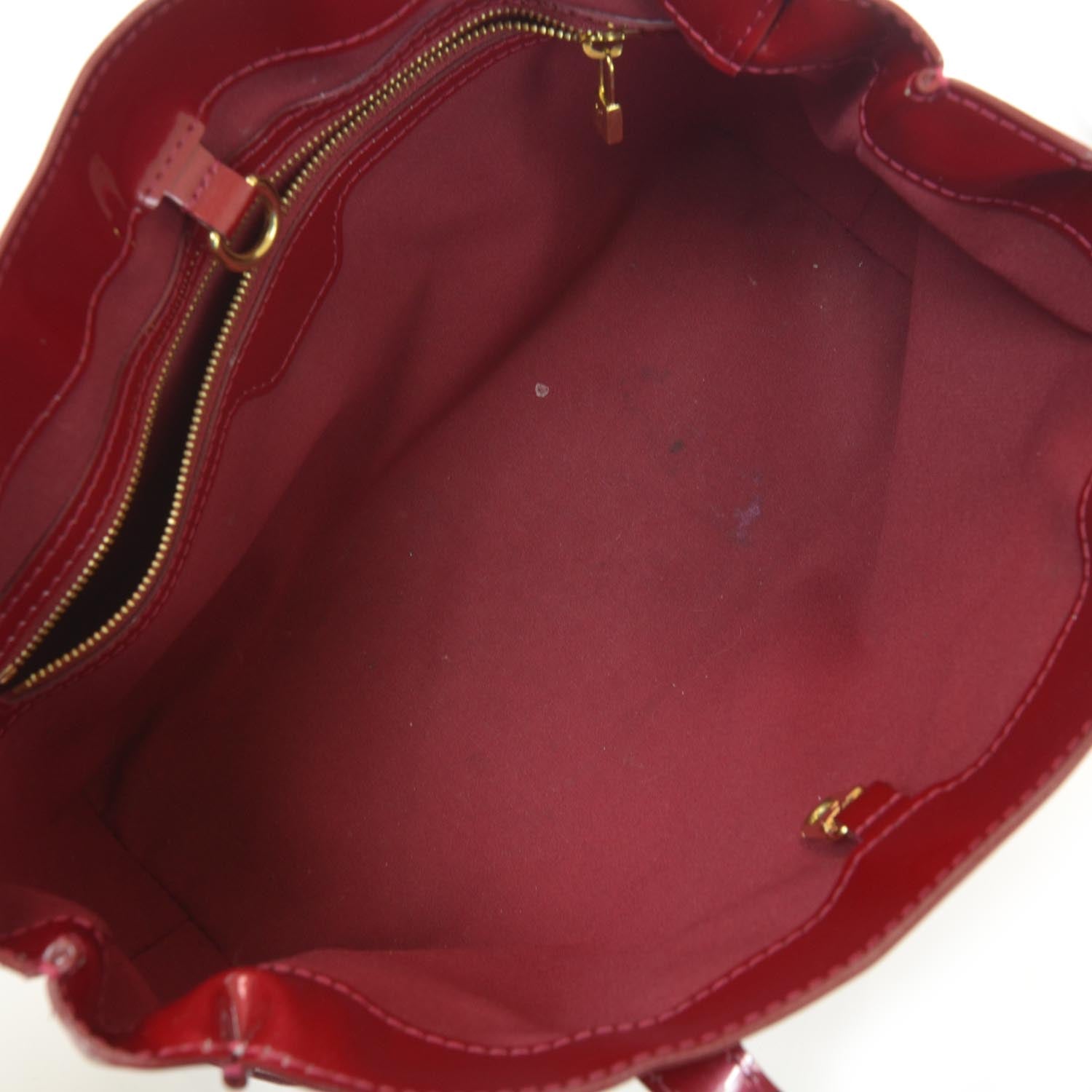 Louis Vuitton Vernis Wilshire PM Pomme D'Amour 6 of 7