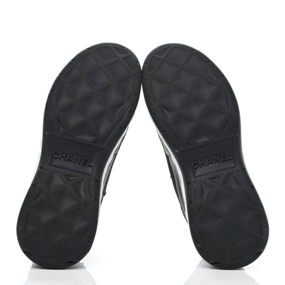 Chanel Velvet Calfskin Mixed Fibers CC Sneakers 37 Black 5 of 9