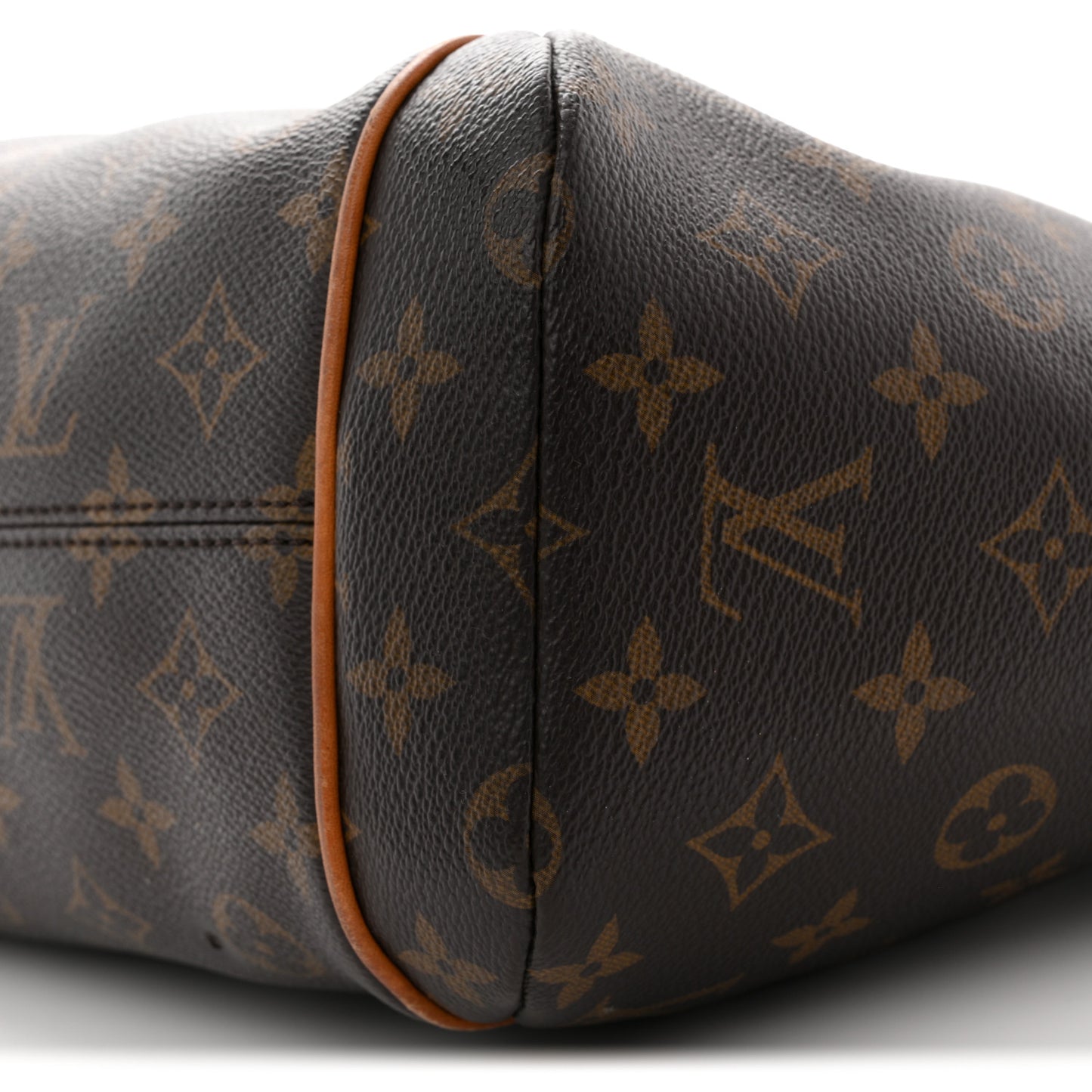 Monogram Totally PM