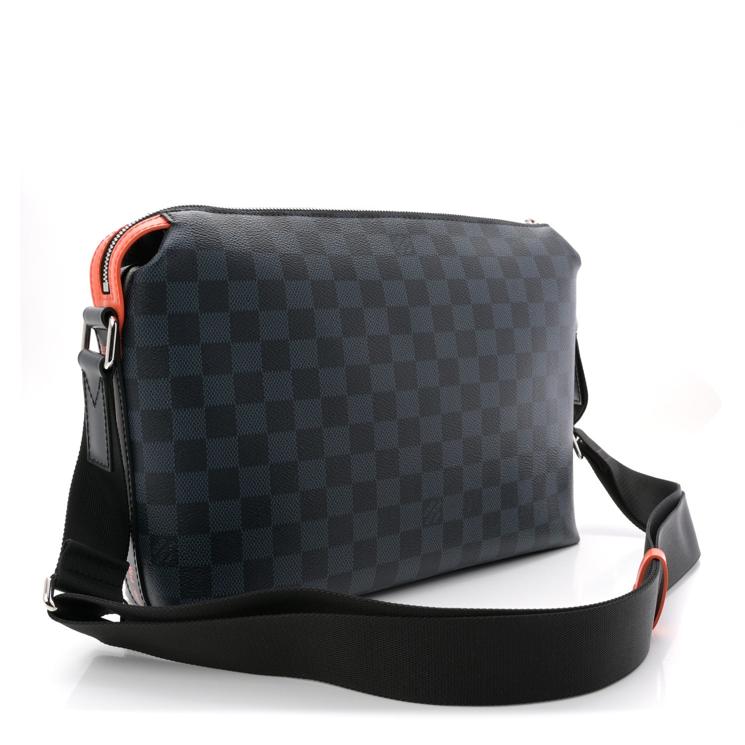 Louis Vuitton Damier Cobalt Race Discovery Messenger 3 of 10
