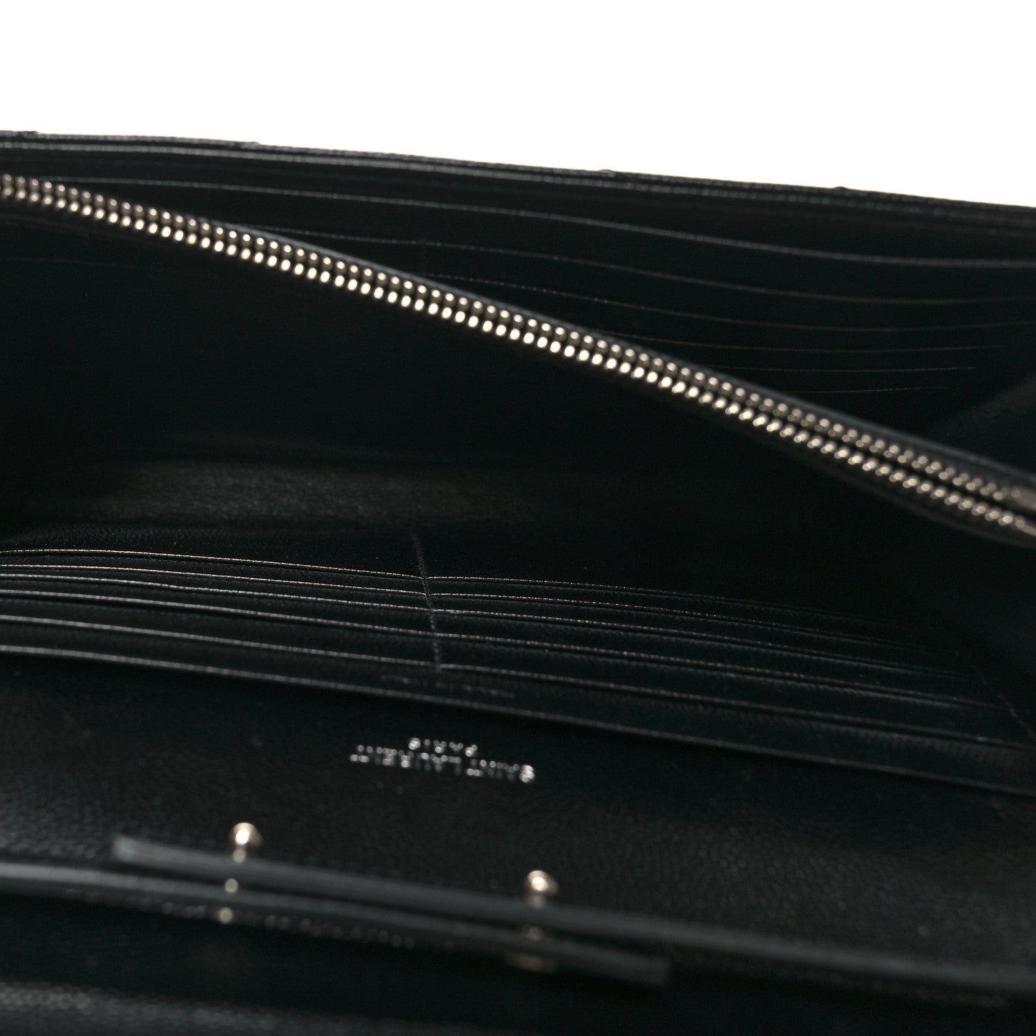 Saint Laurent Grain De Poudre Matelasse Chevron Monogram Chain Wallet Black 6 of 11