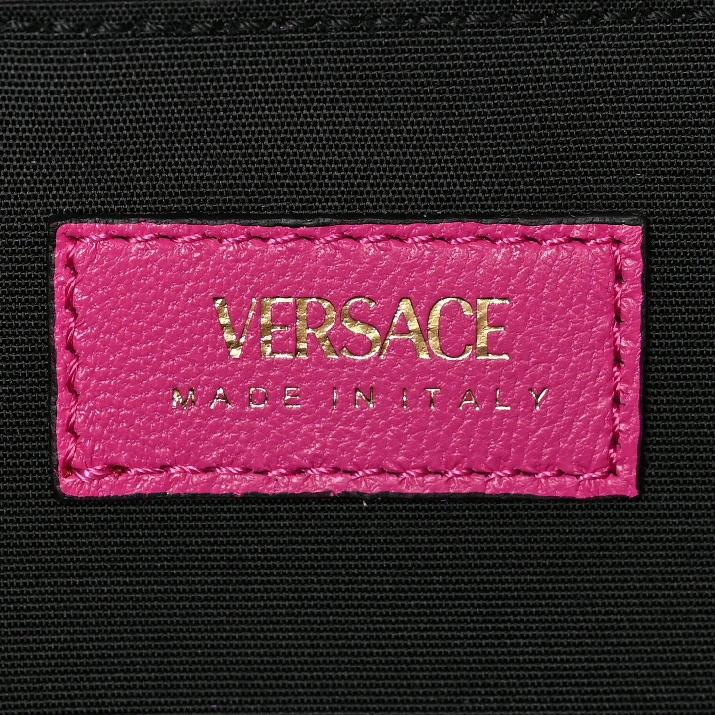 Velvet Quilted Medusa Wallet On Chain Pink
