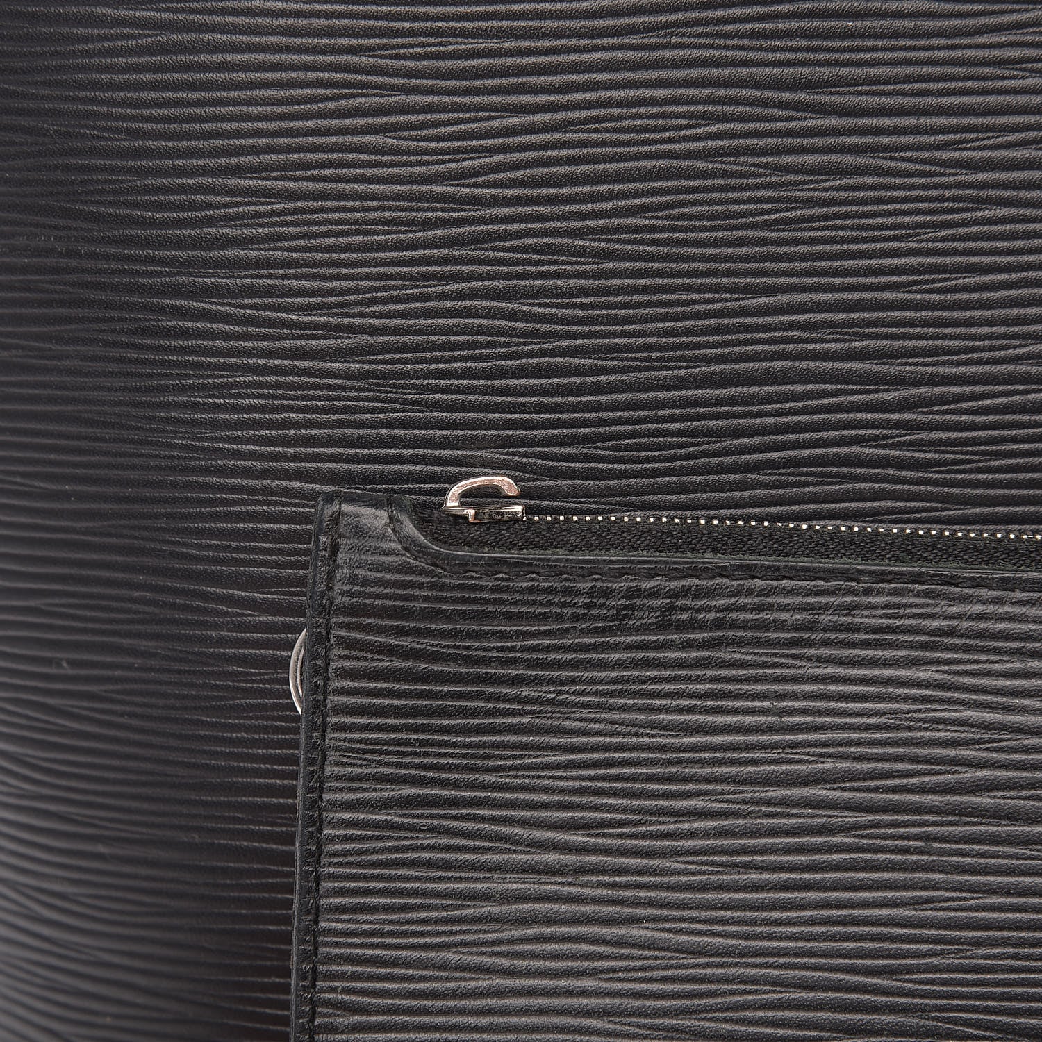 Louis Vuitton Epi Neverfull MM Black 24 of 27