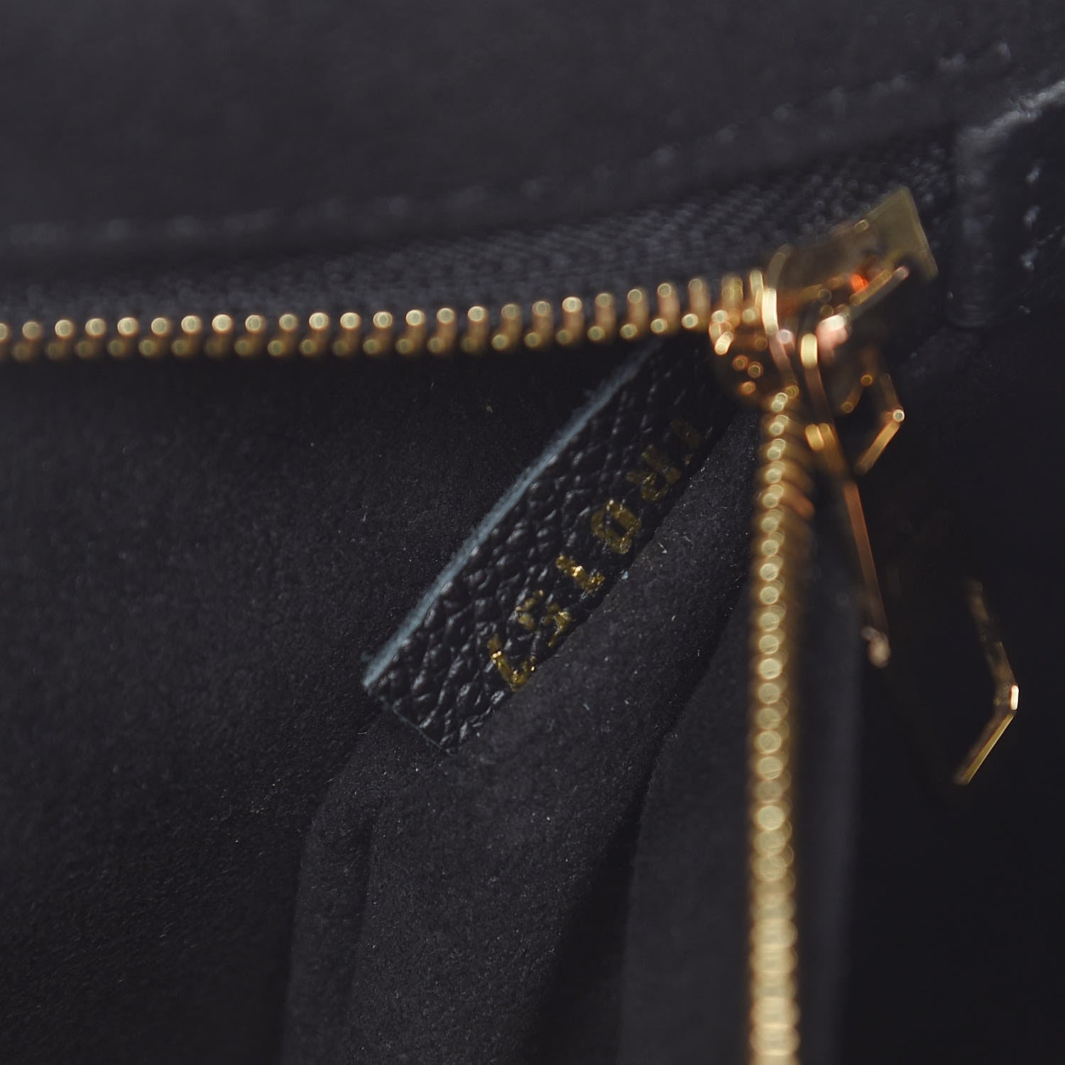 Louis Vuitton Empreinte Saint Germain MM Black 9 of 18