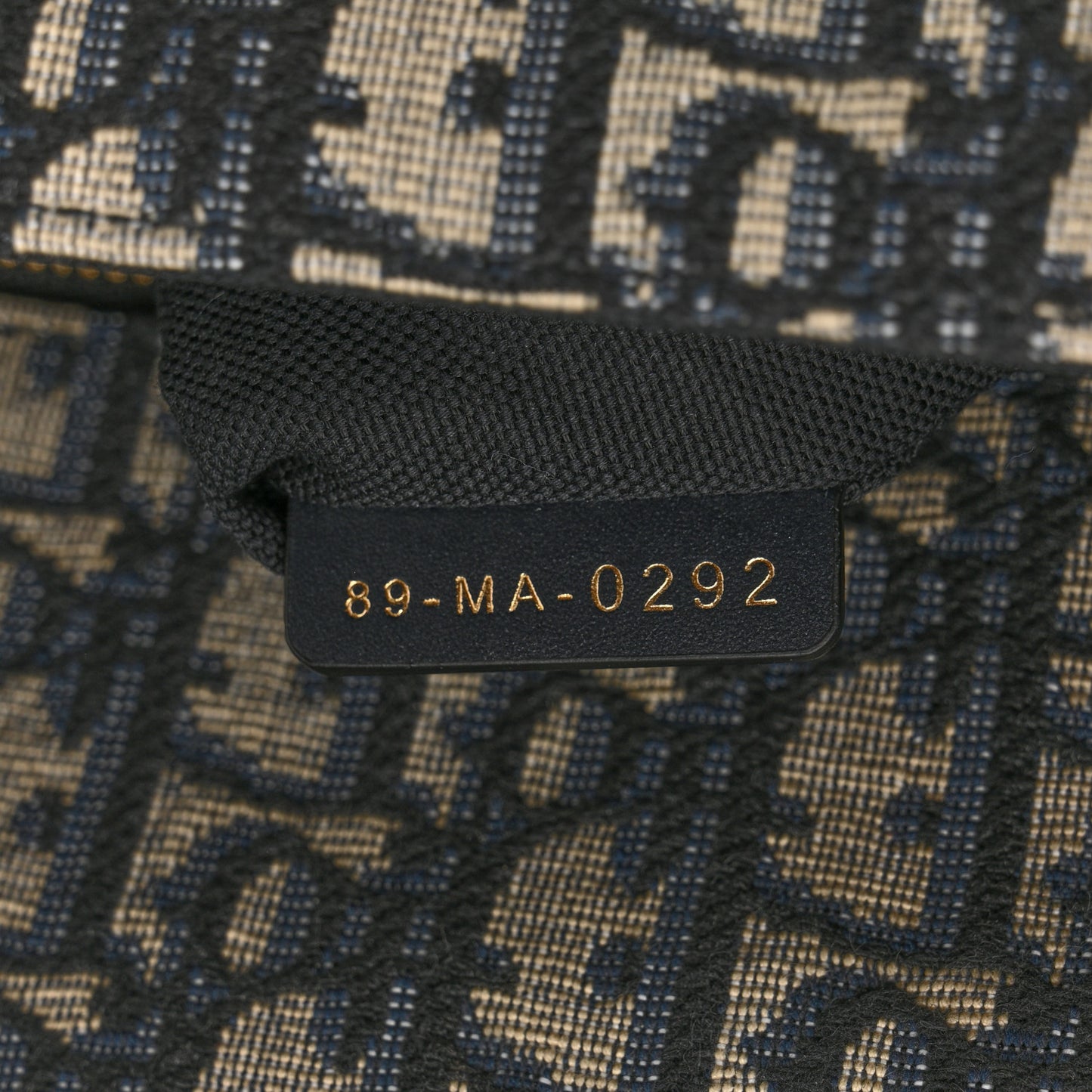 Oblique 30 Montaigne Flap Bag Blue