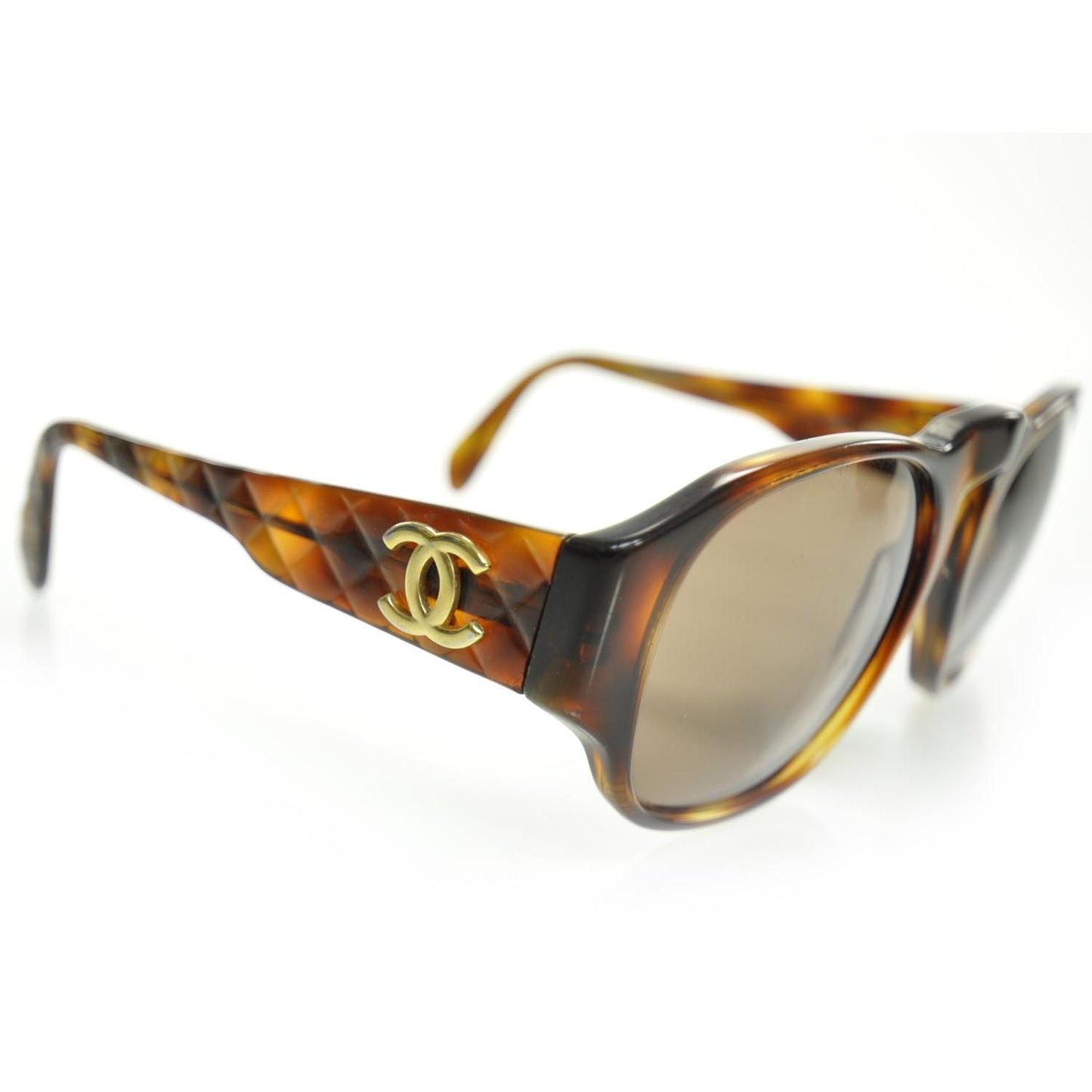 Tortoise Shell Quilted CC Sunglasses w Case