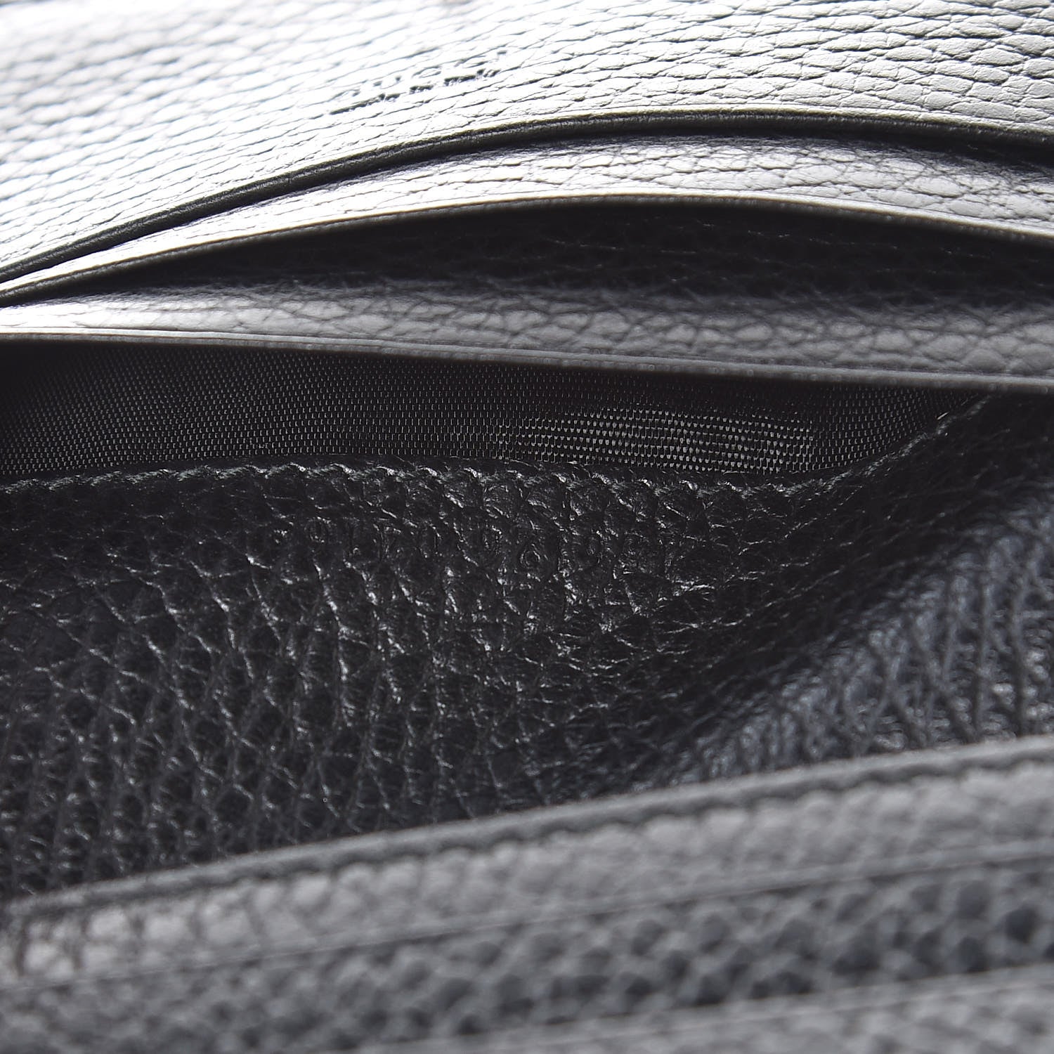 Gucci Pebbled Calfskin GG Marmont Card Case Black 7 of 8