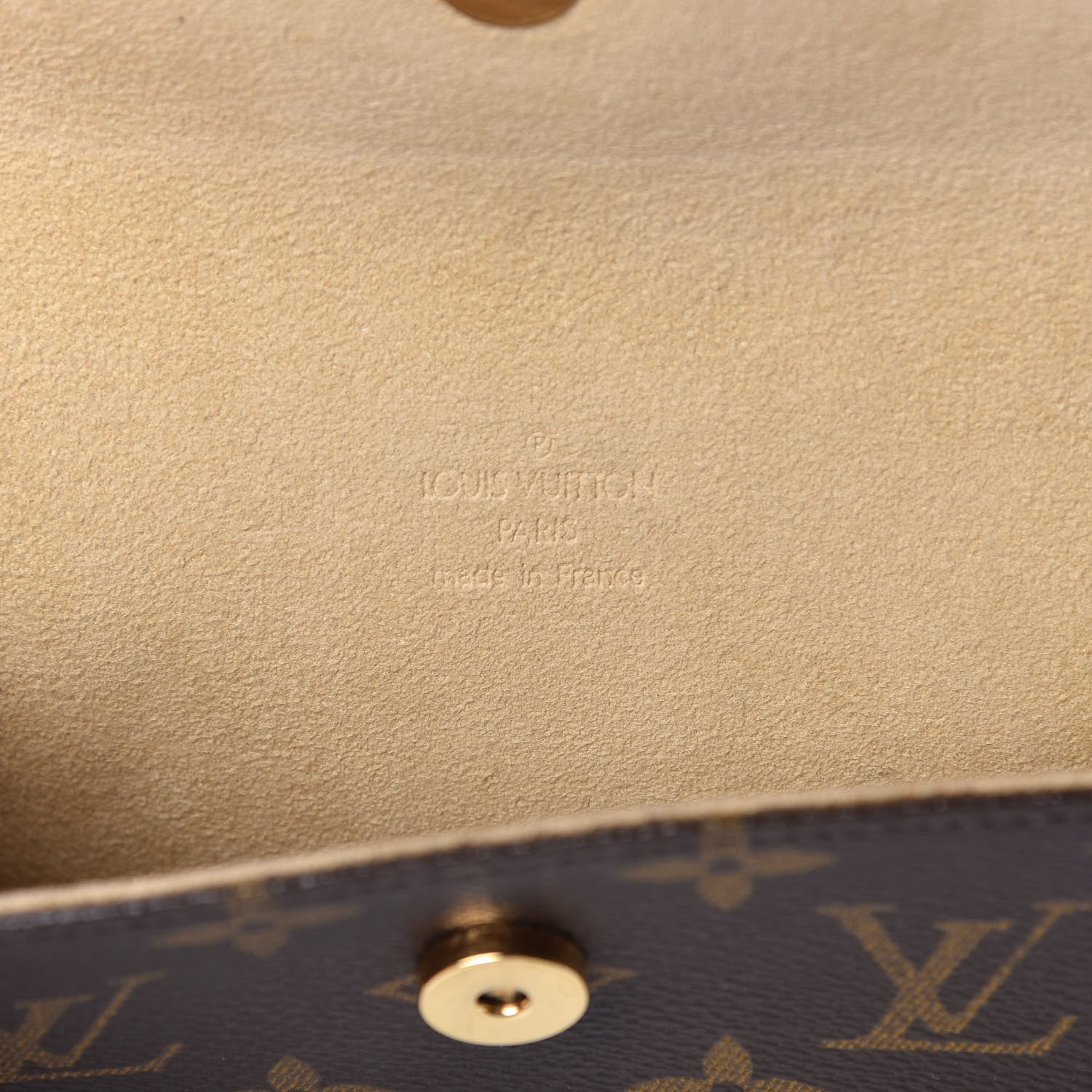 Louis Vuitton Monogram Pochette Florentine XS 10 of 27