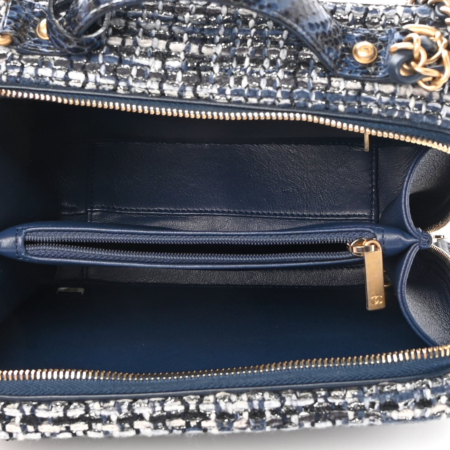Tweed Snakeskin Quilted Medium CC Filigree Vanity Case Dark Navy