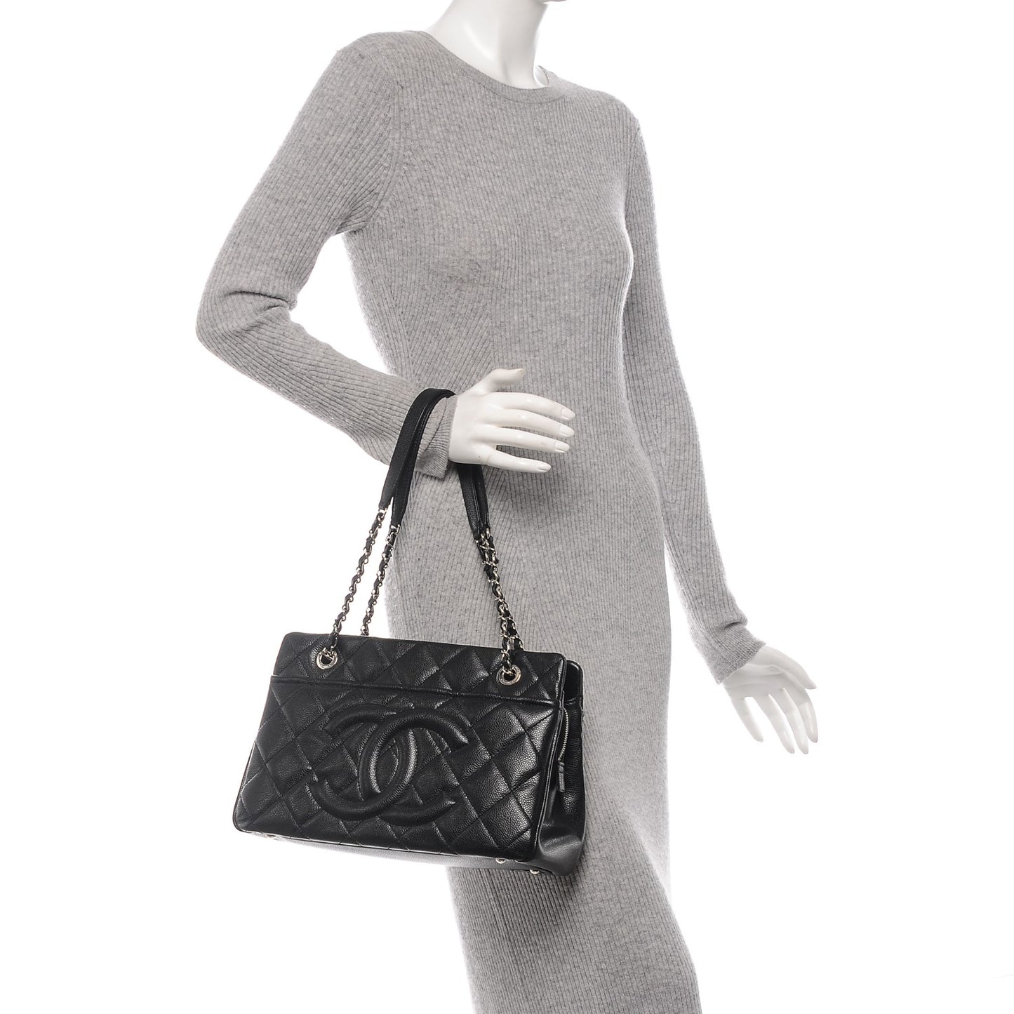 Caviar Quilted Timeless CC Tote Black