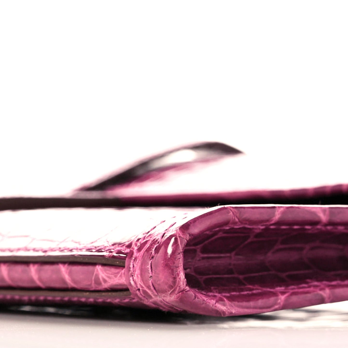 Shiny Niloticus Crocodile Jige Elan 29 Clutch Rose Scheherazade