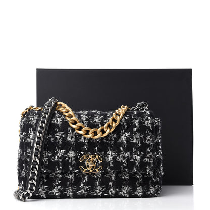 Chanel Tweed Quilted Large 19 Flap Black Ecru White 11 of 11
