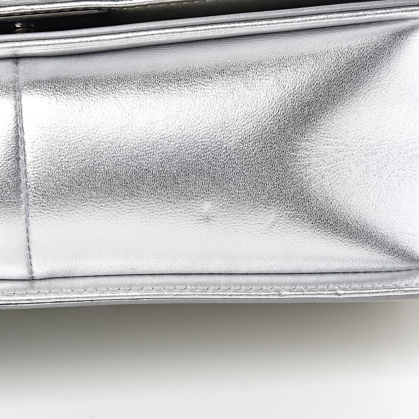 Metallic Patent Calfskin Quilted Medium Boy Flap Silver