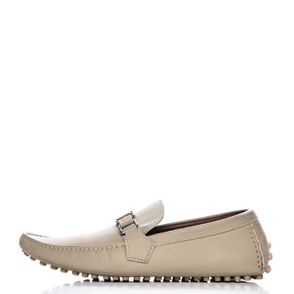 Louis Vuitton Mens Calfskin Hockenheim Moccasin Loafers 8 Beige 1 of 9