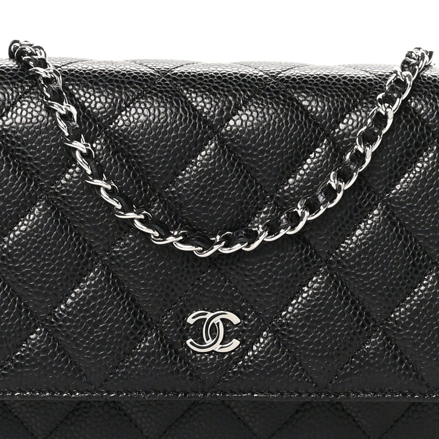 Caviar Quilted Wallet on Chain WOC Black